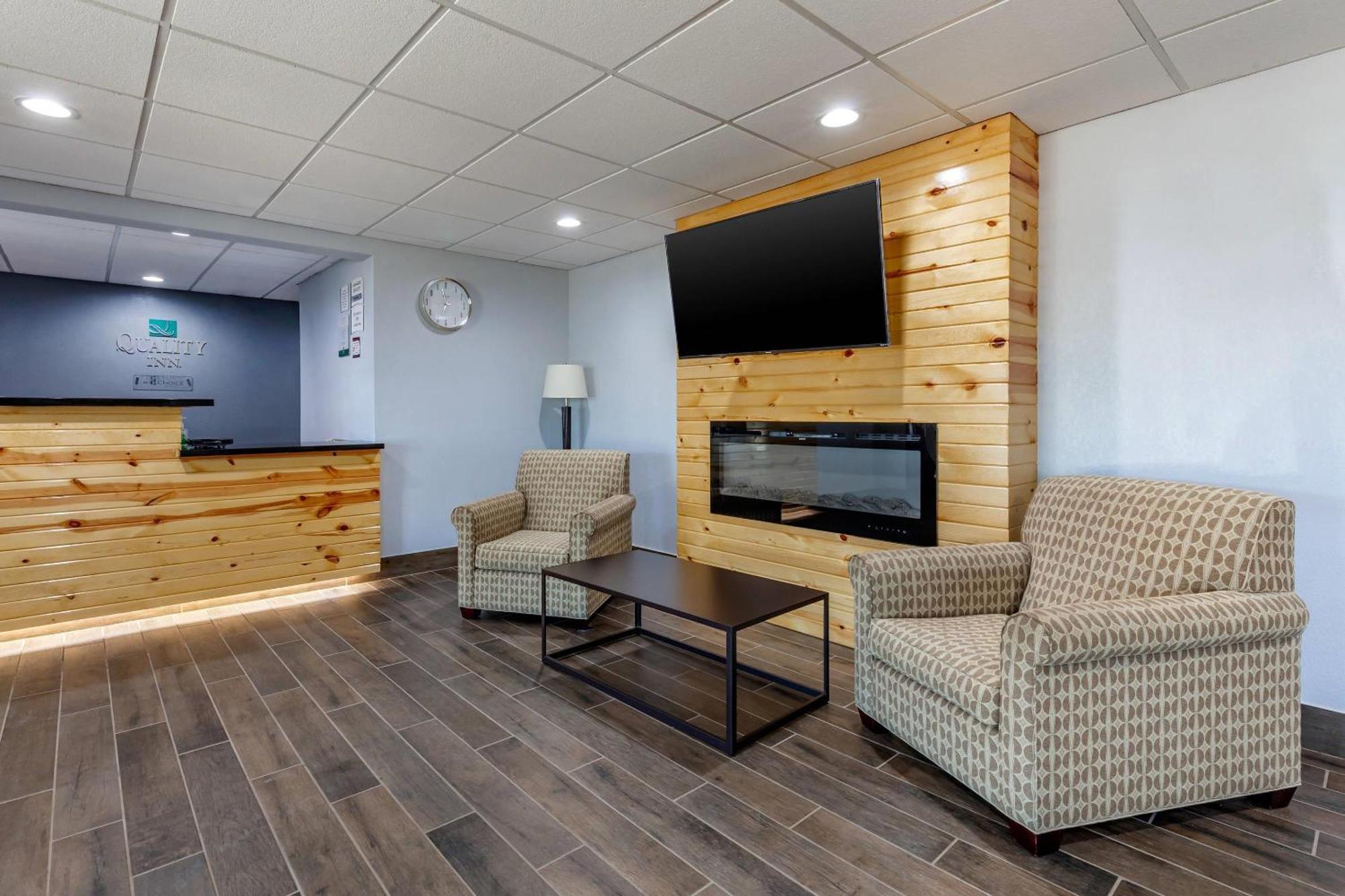 Quality Inn New London Exterior foto